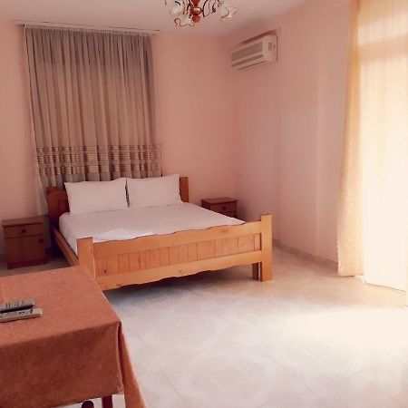 Hotel Blendi ドゥラス エクステリア 写真