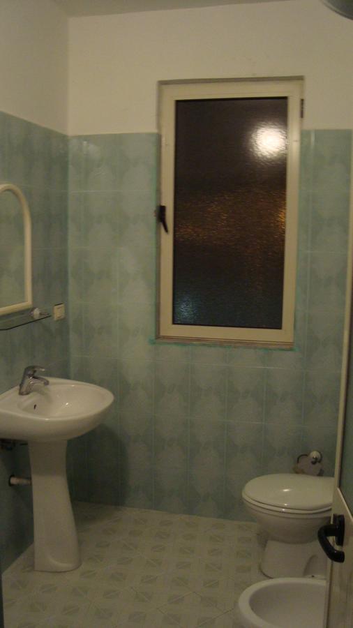Hotel Blendi ドゥラス エクステリア 写真