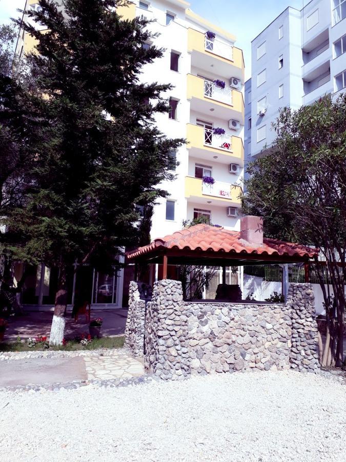 Hotel Blendi ドゥラス エクステリア 写真