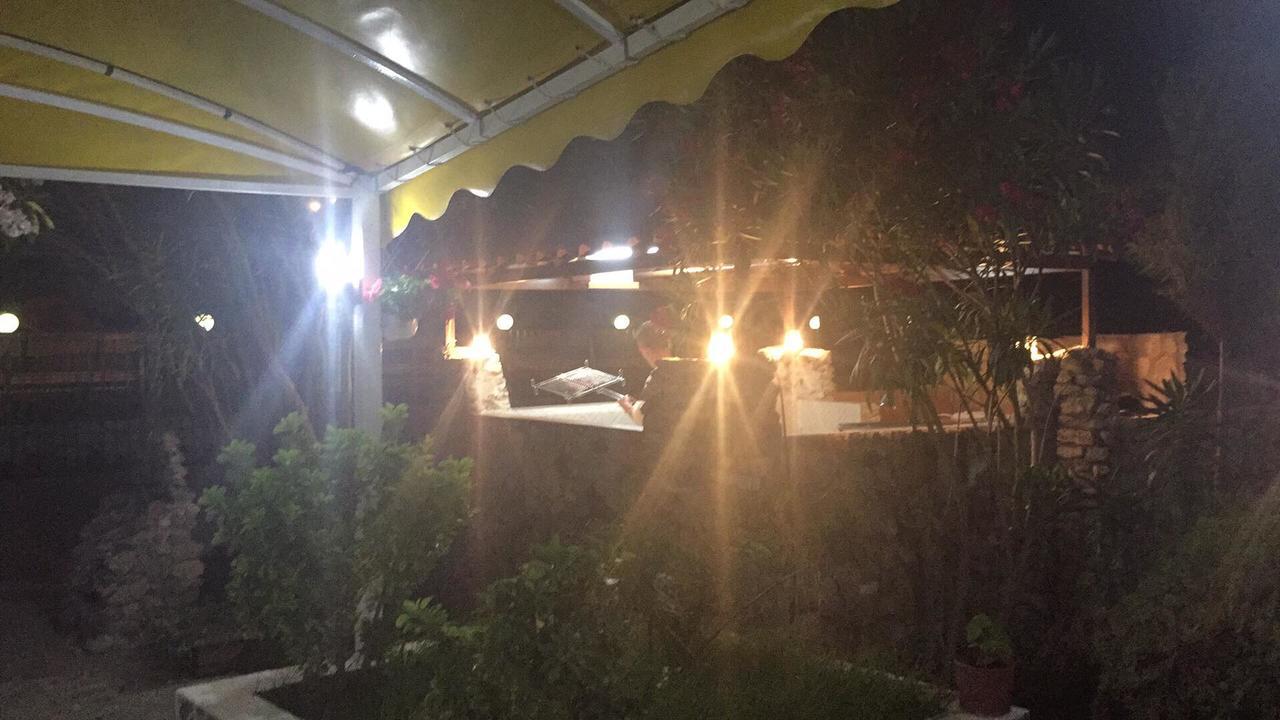 Hotel Blendi ドゥラス エクステリア 写真